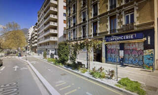 Commerce  57 m² à louer à Grenoble (38000)