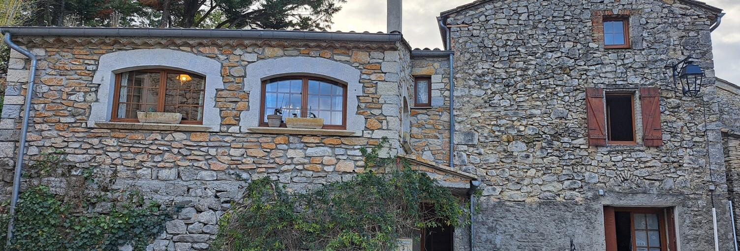 Maison 6 Pièces 102 m² à vendre à Gras (07700)