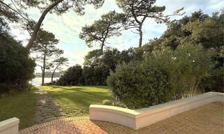 Maison 8 Pièces 215 m² à vendre à Vaux-sur-Mer (17640)