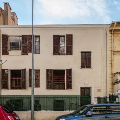 Appartement 4 pièces 280000 €