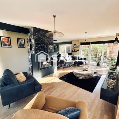 Maison 9 pièces 450000 €