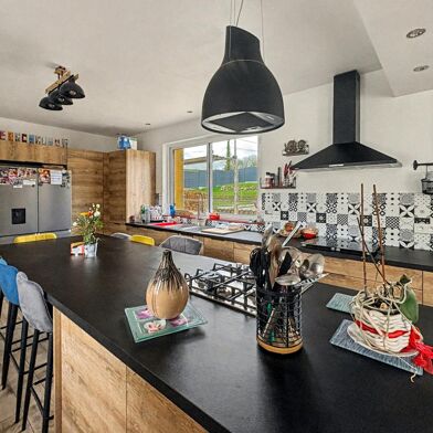 Maison 8 pièces 378000 €