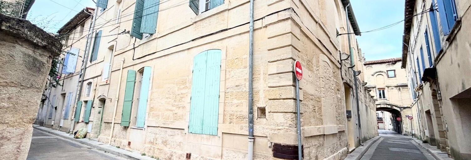 Immeuble  345 m² à vendre à Beaucaire (30300)