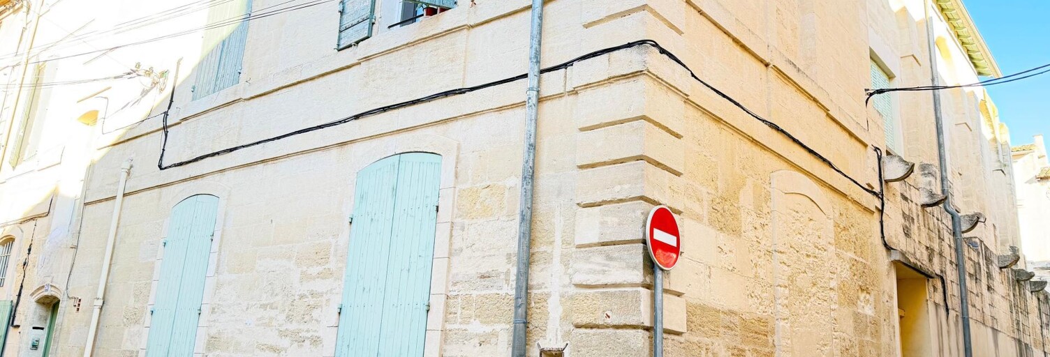 Immeuble  345 m² à vendre à Beaucaire (30300)