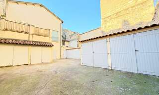 Immeuble  345 m² à vendre à Beaucaire (30300)