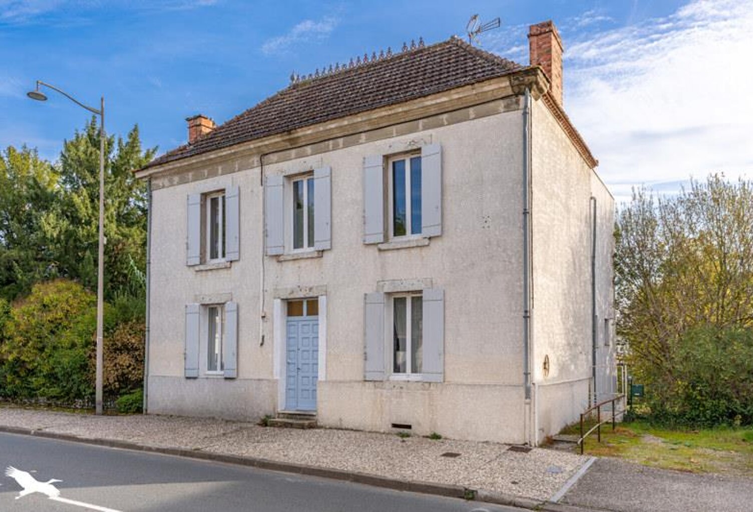 Maison de bourg de 6 pièces principales — photo 1