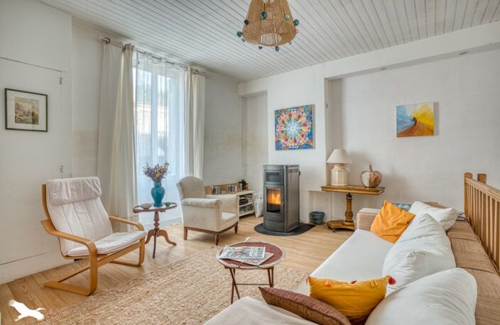 Maison de bourg de 6 pièces principales — photo 3