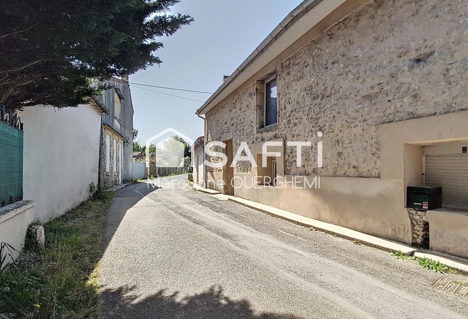 LISTRAC-MÉDOC (33480) MAISON DE VILLE DE CARACTÈRE 4 PIÈCES, 3 CHAMBRES, 120 M² (SANS JARDIN) — photo 1
