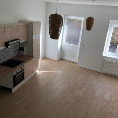 Maison 2 pièces 530 €