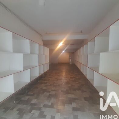 Appartement 1 pièces 84400 €