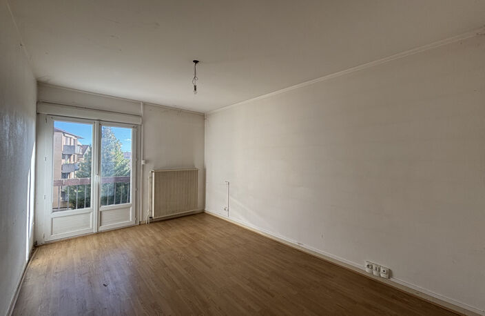 Appartement T4 de 100 m2 à rénover — photo 4