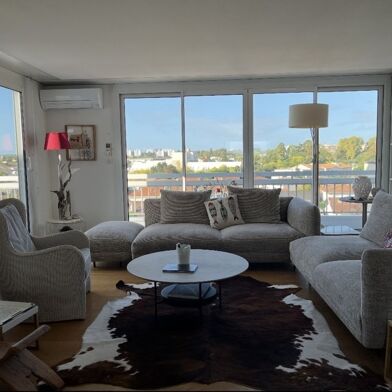 Appartement 4 pièces 540750 €