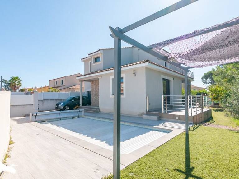 Villa de 6 pièces principales — photo 1