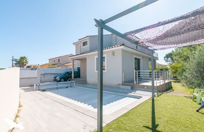 Villa de 6 pièces principales — photo 4
