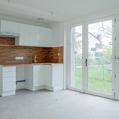 Maison 3 pièces 202920 €