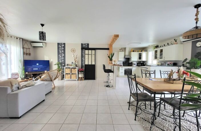 Maison plain-pied, 4 chambres, garage et jardin — photo 5