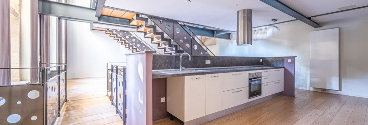 Appartement 7 Pièces 229 m² à vendre à Niort (79000)