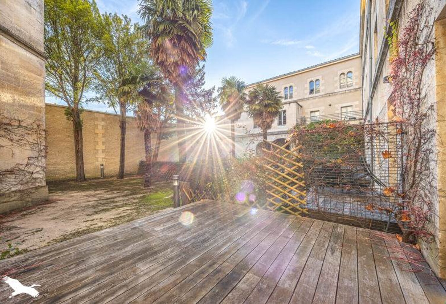 Triplex de 7 pièces principales — photo 1