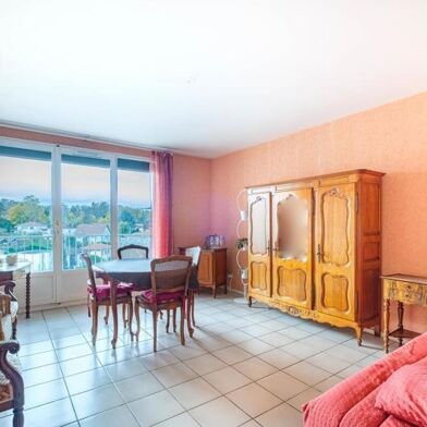 Appartement 3 pièces 272896 €