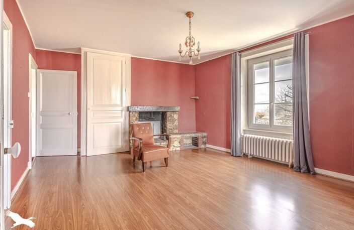 Vente maison 6 pièces 160 m² Saint-Junien (87200) — photo 2