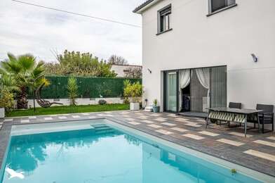 Maison 6 pièces 491920 €