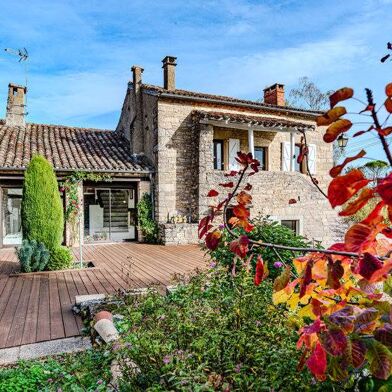 Maison 6 pièces 399000 €
