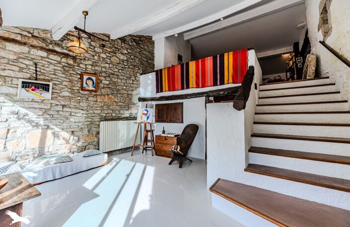 Maison en pierre de 6 pièces principales — photo 4