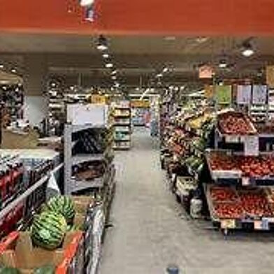 Commerce  176000 €