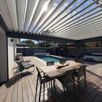 Maison 5 pièces 684816 €