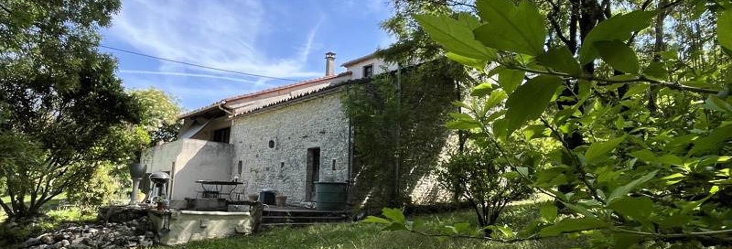 Maison 7 Pièces 198 m² à vendre à La Rochefoucauld-en-Angoumois (16110)