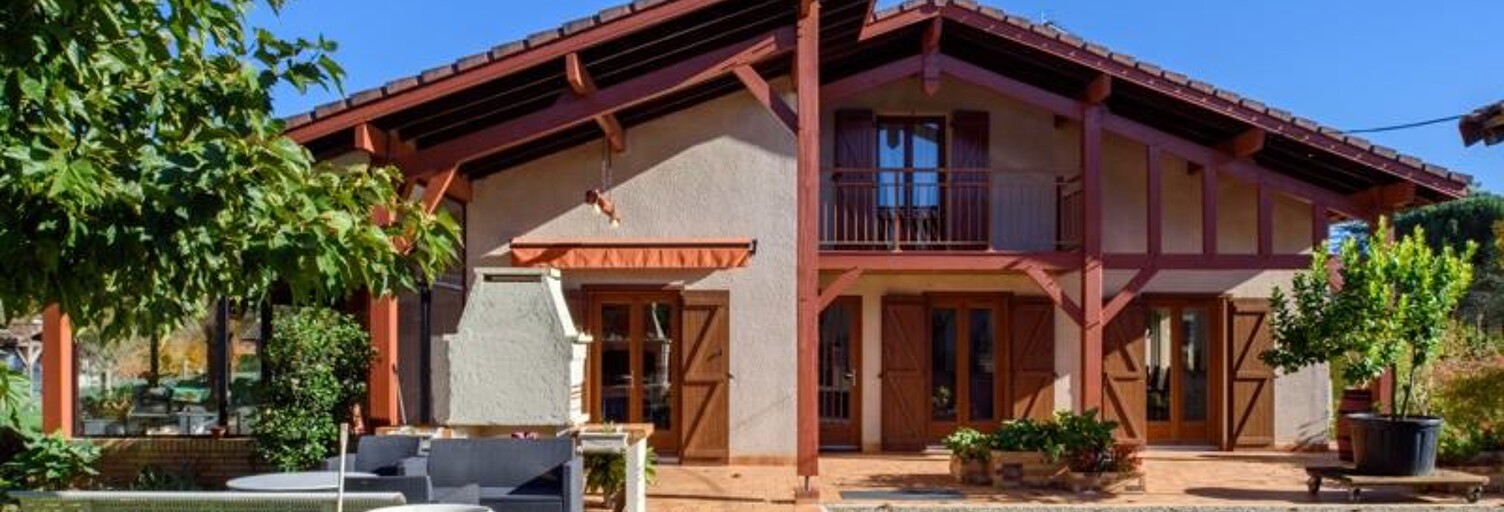 Maison 8 Pièces 186 m² à vendre à Beylongue (40370)