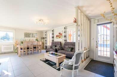 Maison 8 pièces 302000 €