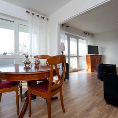 Appartement 4 pièces 249955 €