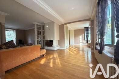 Maison 6 pièces 349000 €