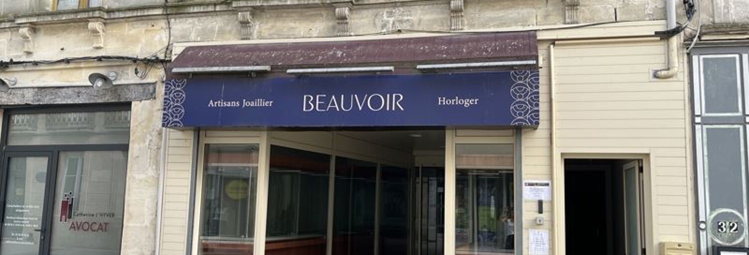 Immeuble   m² à vendre à Lesparre-Médoc (33340)