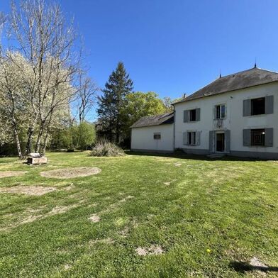 Maison 5 pièces 151000 €