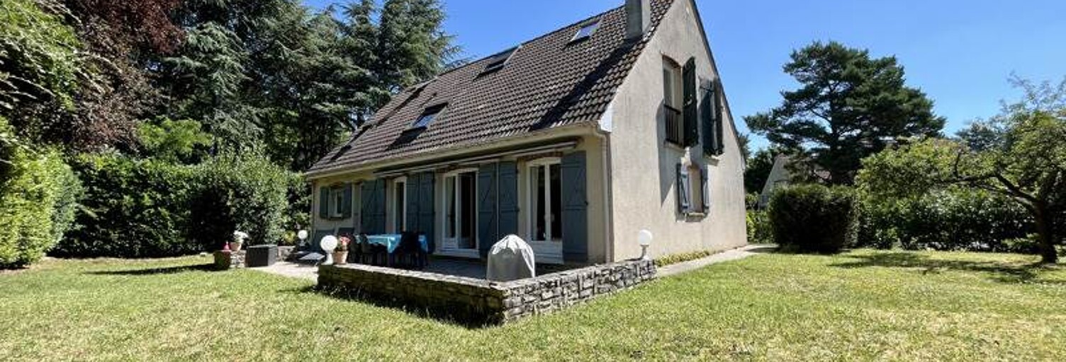 Maison 8 Pièces 157 m² à vendre à Vauréal (95490)