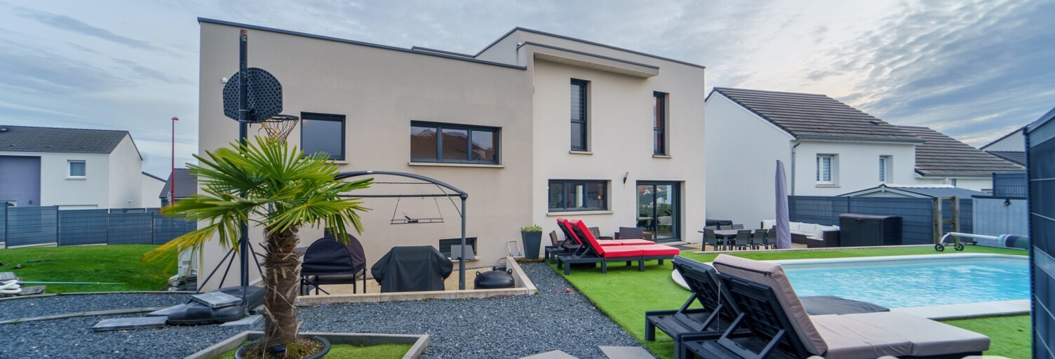 Maison 6 Pièces 141 m² à vendre à Stuckange (57970)