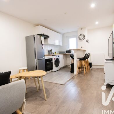 Appartement 4 pièces 240000 €