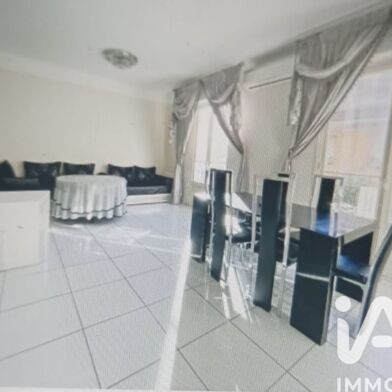 Appartement 4 pièces 200000 €