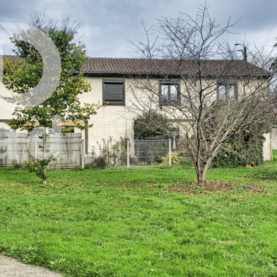 Immeuble  349200 €