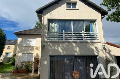 Maison 10 pièces 740000 €