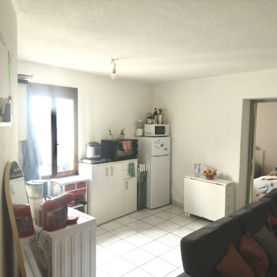 Appartement 2 pièces 595 €