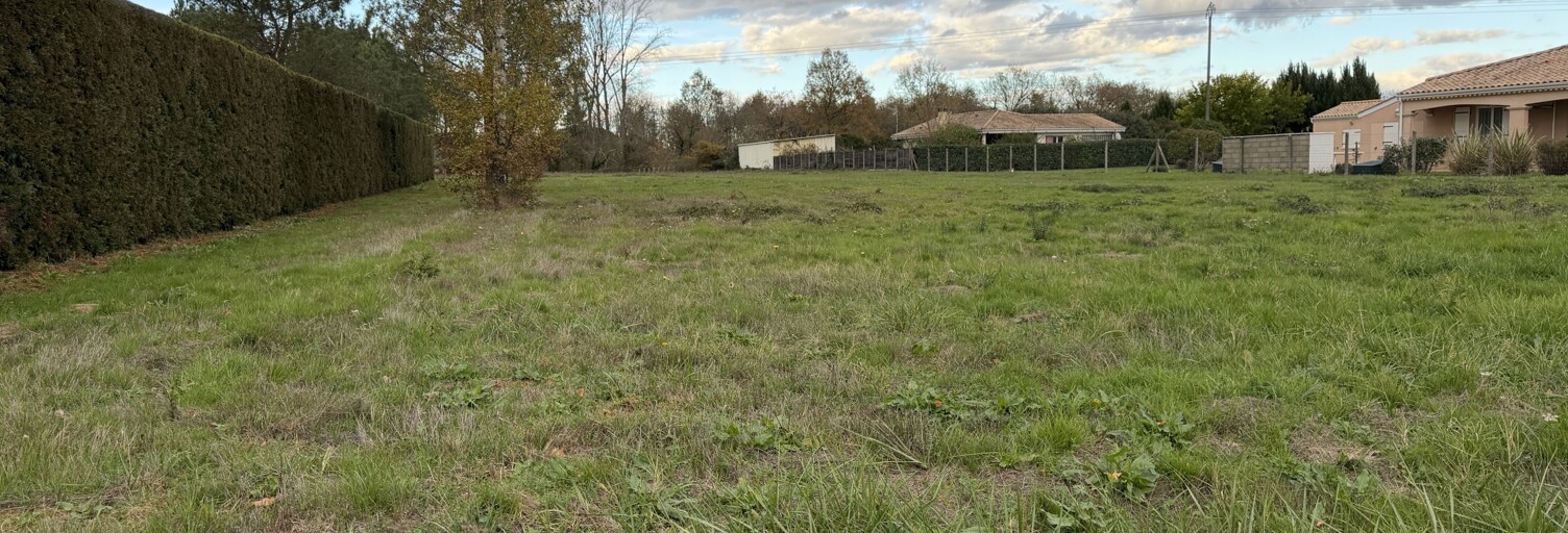 Terrain  1350 m² à vendre à Ménesplet (24700)