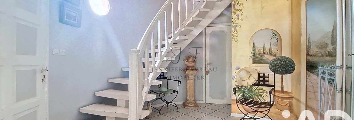 Maison 5 Pièces 165 m² à vendre à Yvrac (33370)