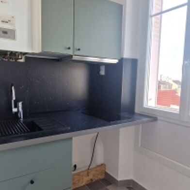 Appartement 2 pièces 735 €