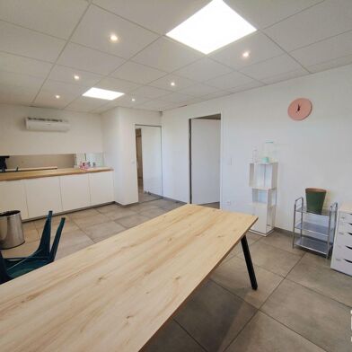 Commerce  340000 €