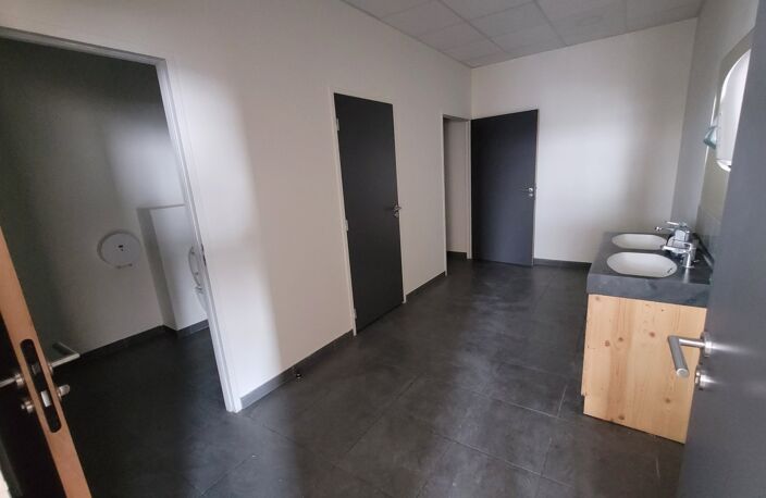 Bureau — photo 5