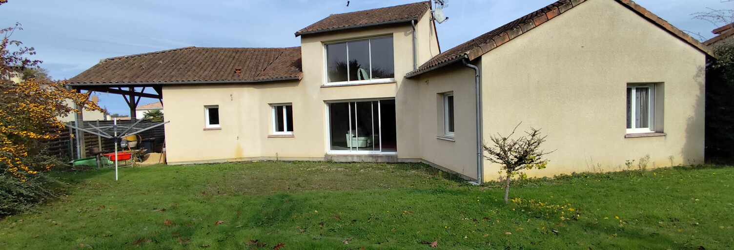 Maison 5 Pièces 122 m² à vendre à Nouaillé-Maupertuis (86340)