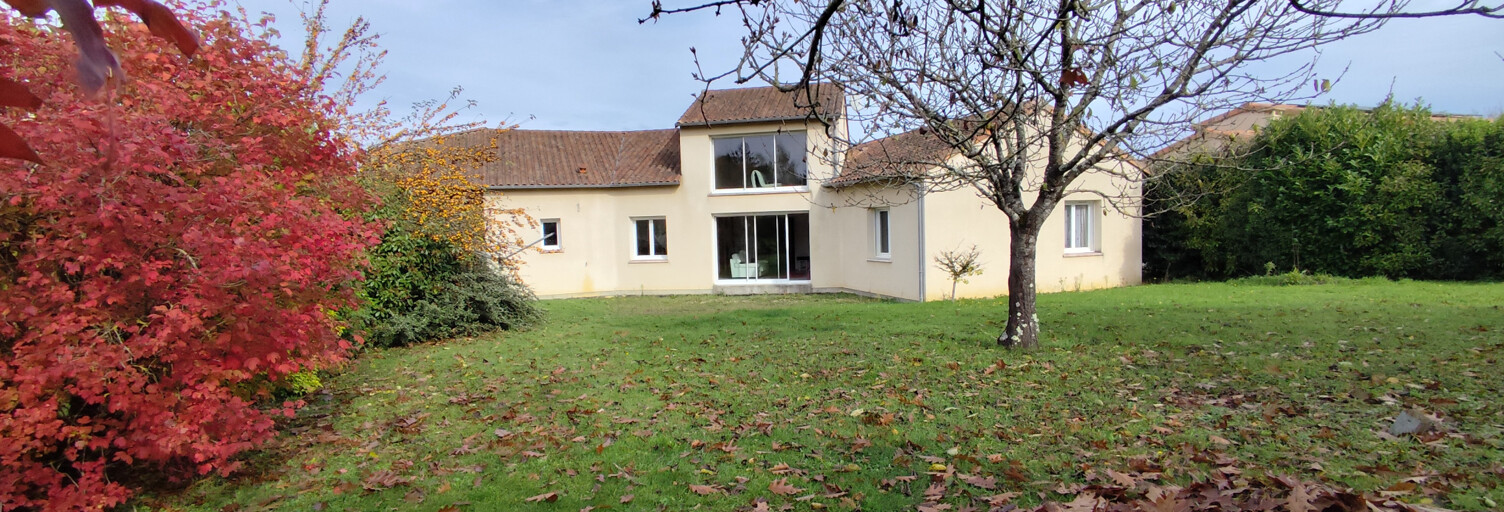 Maison 5 Pièces 122 m² à vendre à Nouaillé-Maupertuis (86340)